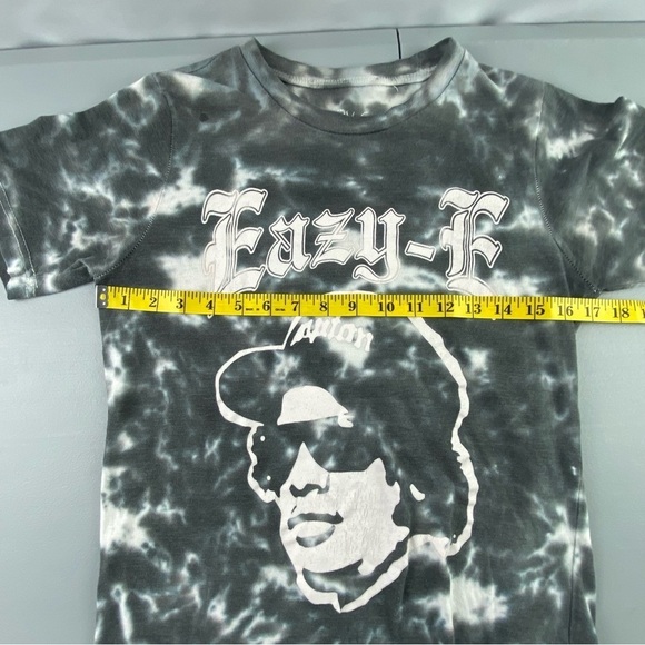 Easy E black & white tie dye short sleeve tee with face print men's size small - Picture 5 of 11